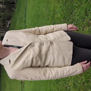 Danier Leather Short Blazer style  Women's Jacket Size M